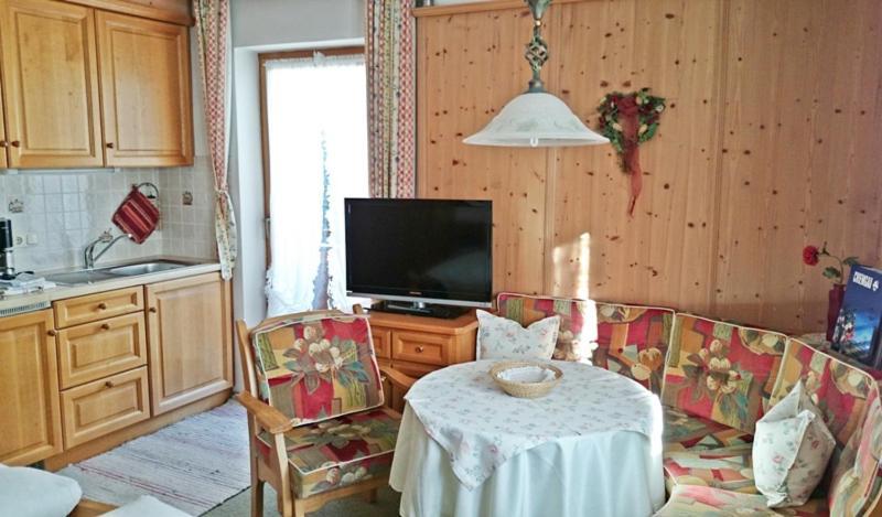 Gaestehaus Annemarie Reit im Winkl Bagian luar foto